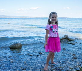 开云体育官网-“2025年世界运动会:沙滩合球展现年轻活力” 第3张